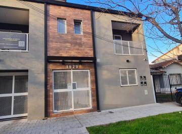 Departamento · 42m² · 2 Ambientes · 1 Cochera · Sucre Al 1920 Piso 1° Dto. 3. Lomas Oeste.