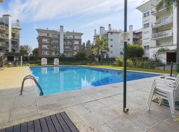 Departamento · 82m² · 4 Ambientes · 1 Cochera · Venta Departamento de 4 Ambientes en Martinez