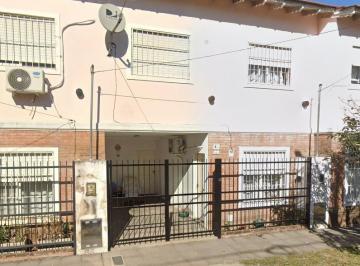 Casa · 95m² · 3 Ambientes · Alquiler Duplex 3 Amb en Carapachay
