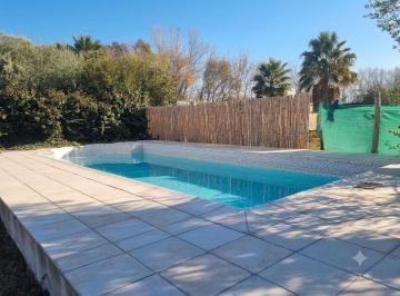 Casa · 220m² · 6 Ambientes · 2 Cocheras · Venta Casa B Semi Privado Gllen La Primavera