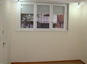 Departamento de 2 ambientes, Balvanera · 2 Amb - Bajas Expensas - Fte - Planta Baja - Patio