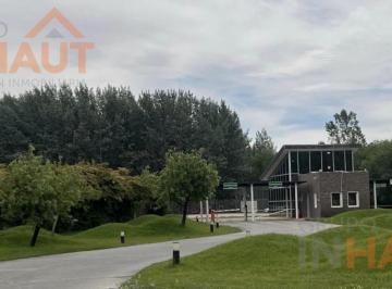 Terreno · 1537m² · Terreno en Barrio Privado Costa Nogal, Neuquen