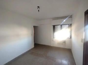 Departamento de 2 ambientes, General San Martín · San Martín Centro: Depto 2 Ambientes.