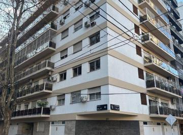 Departamento de 4 ambientes, Villa Urquiza · Departamento 4 Ambientes Al Frente con Balcón Corrido y Baulera.