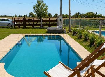 Casa · 27m² · 1 Ambiente · Casa Chalet en Venta en Domselaar, San Vicente, G. B. a. Zona Sur