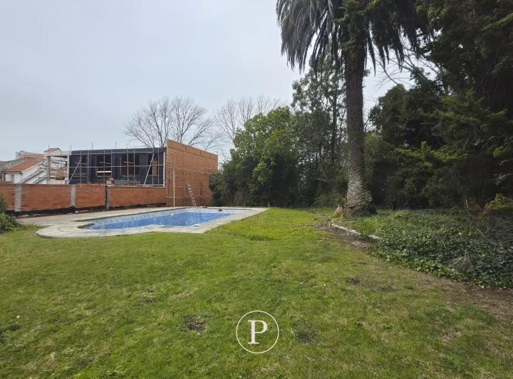 Terreno · 505m²
