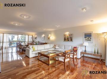 Departamento · 164m² · 4 Ambientes · 2 Cocheras · Venta Departamento en Belgrano R, 4 Ambientes con Dependencia, Cochera y Baulera