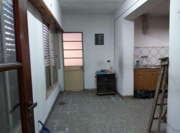 PH de 3 ambientes, Tres de Febrero · PH de 140 m² con 2 Dorm. en Venta en Caseros