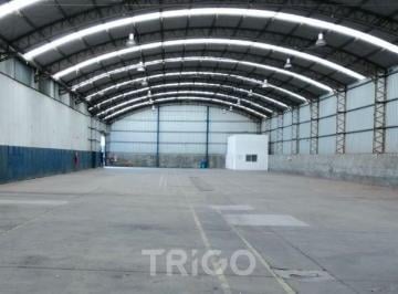 Depósito · 2000m² · 1 Ambiente · 4 Cocheras · Deposito 2000 m² en Alquiler Dentro de Predio Cerrado Av Gral. Paz y Av Constituyentes