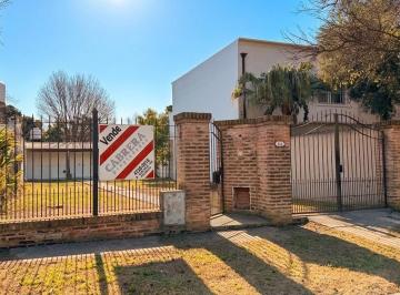 Casa · 80m² · 3 Ambientes · 3 Cocheras · Casa Venta General Pacheco
