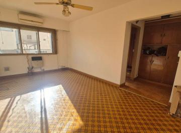 Departamento de 3 ambientes, General San Martín · Depto de 3 Ambientes de 64 m² Muy Luminoso Al Frente con Cocina con Comedor Diario