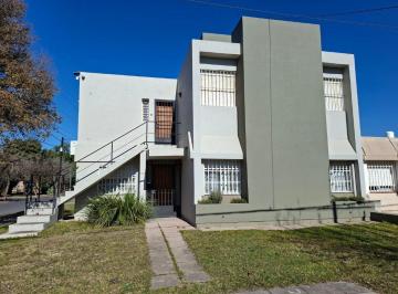 Departamento de 4 ambientes, Córdoba · Alquiler Depto 3 Dorm. - Cómodo, Luminoso y con Ventilación Cruzada