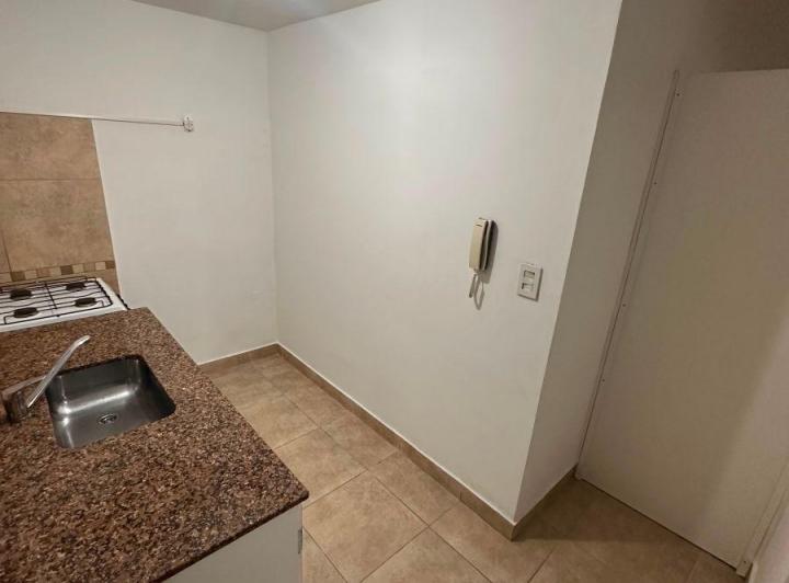 Departamento · 40m² · 2 Ambientes · 1 Cochera