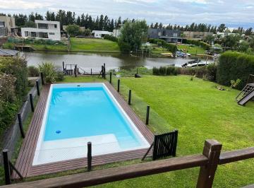 Casa · 194m² · 6 Ambientes · 1 Cochera · Casa en Venta en San Marcos, Escobar, G. B. a. Zona Norte