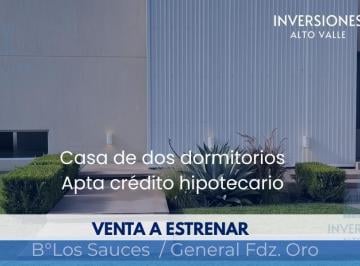 Casa · 500m² · 3 Ambientes · 1 Cochera · Casa Apta Crédito, a Estrenar!