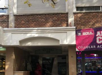 Departamento de 4 ambientes, La Matanza · Ramos Mejia Depto 4 Amb con Cochera Cubierta a 1/2 Cdra Estacion
