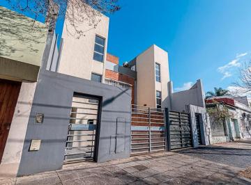 PH · 89m² · 3 Ambientes · 1 Cochera · PH en Venta Villa Real