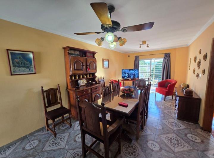 Departamento · 70m² · 4 Ambientes · 1 Cochera