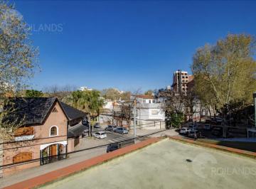 Casa · 212m² · Venta Casa en Esquina Lote Propio 7 Ambientes Cocheras Terraza Villa Urquiza
