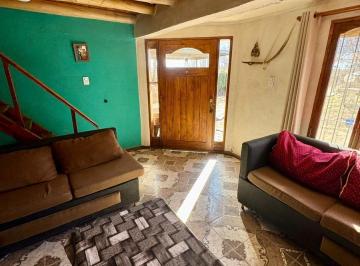 Casa · 200m² · 5 Ambientes · 1 Cochera · Casa en El Nihuil