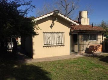 Casa · 200m² · 3 Ambientes · Alberti 229 - Ituzaingo Norte Impecable! Todo en Planta Baja!