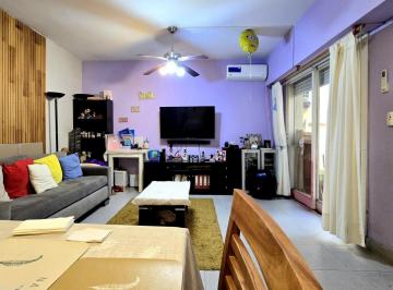 PH · 85m² · 3 Ambientes · PH 3 Amb con Patio y Terraza