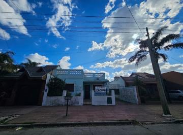 Casa · 190m² · 3 Ambientes · 3 Cocheras · Casa 3 Amb. con Galpon y Amplio Lote