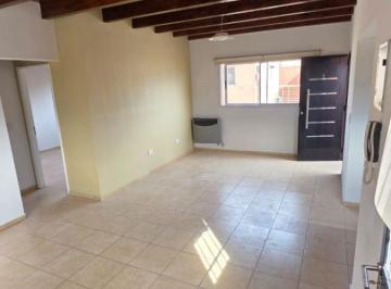 Departamento de 4 ambientes, San Francisco del Monte · Departamento en Alquiler