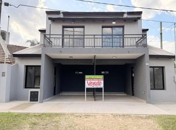 Casa · 80m² · 3 Ambientes · 1 Cochera · Dúplex 2 Dorm. Zona Parque Colón Entre Ríos