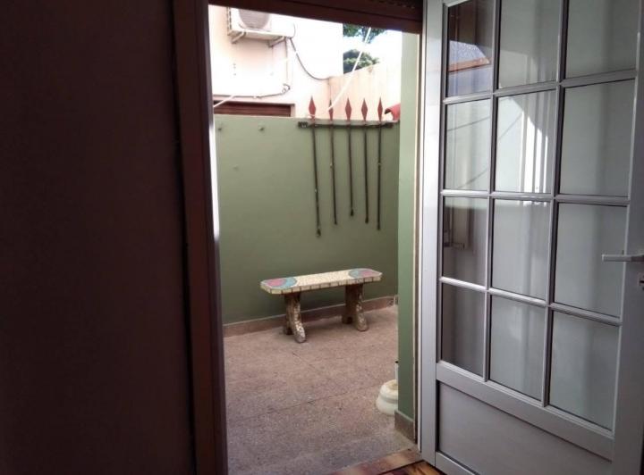 <alquiler de Monoambiente, en Excelente Zono