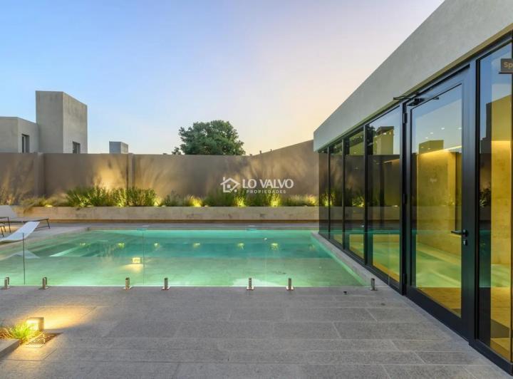 Departamento · 215m² · 10 Ambientes · 2 Cocheras