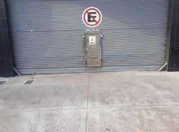 Local comercial de 1 ambiente, Mataderos · Alquiler Local/depósito en Mataderos con Persiana Eléctrica Sin Expensas