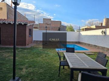 Casa de 5 ambientes, Ciudad de Mendoza · Casa en Venta C/ Cochera en 6.ª Sección Residencial Norte
