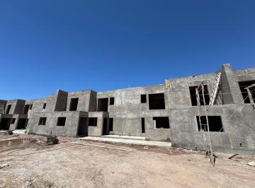 Departamento · 130m² · 4 Ambientes · 1 Cochera · Venta Duplex 3 Dorm. Tiasta I, Maipú