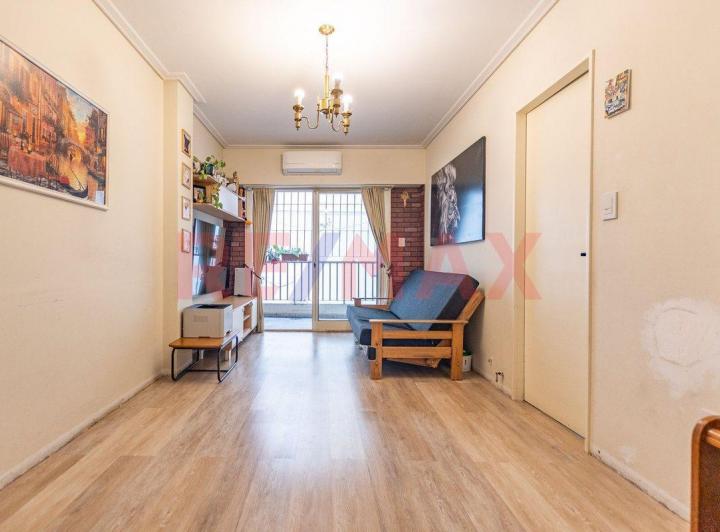 Venta Semipiso, 4 Amb. Plaza Misericordia, Flores
