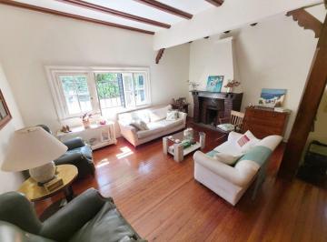 Casa · 300m² · 4 Ambientes · 1 Cochera · Casa Venta Olivos 4 Amb Jardin Coch Estilo Ingles