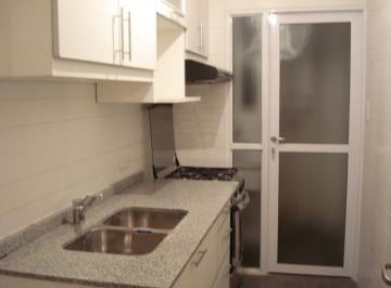Departamento de 2 ambientes, Recoleta · 2 Amb Uriburu 1600 1° Recoleta Patio Lateral Split Bajas Expensas
