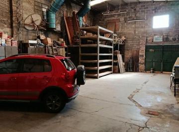 Bodega-Galpón · 206m² · Galpon Doble Altura con Casa Dos Dorm