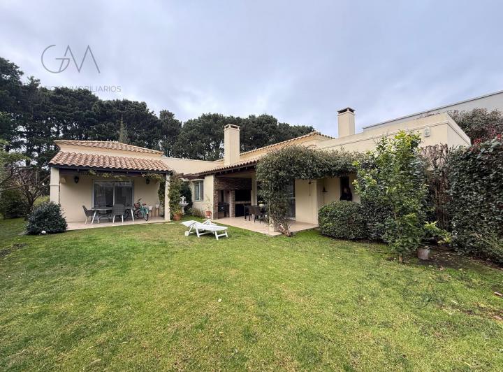Casa · 150m² · 4 Ambientes