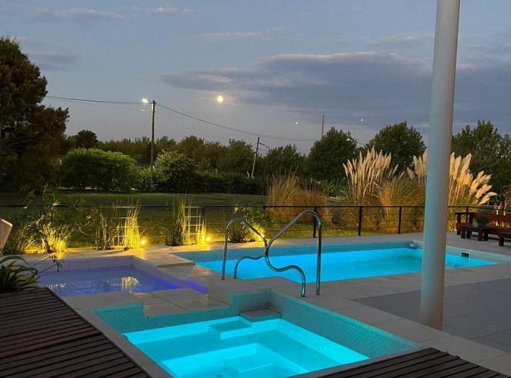 Casa · 269m² · 7 Ambientes