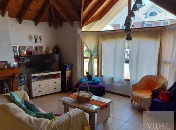 Casa · 160m² · 5 Ambientes · 3 Cocheras · Casa Venta Campo Chico Country Club Pilar