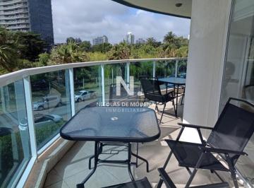 Foto1 · Apartamento de 3 Dorm. en Venta en Playa Mansa - Punta del Este