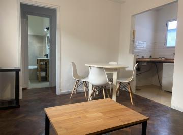 Departamento de 2 ambientes, Palermo · 2 Ambientes Luminoso y Renovado. Muy Buena Ubicación