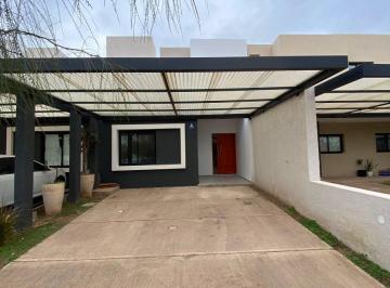 Casa de 4 ambientes, Córdoba · Duplex de 3 Dorm. en Docta Boulevard - Totalmente Completo, Listo Para Habitar.