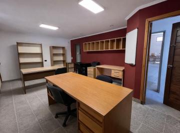 Local comercial · 168m² · 2 Ambientes · Alquiler Galpon 200 m² Villa Primera