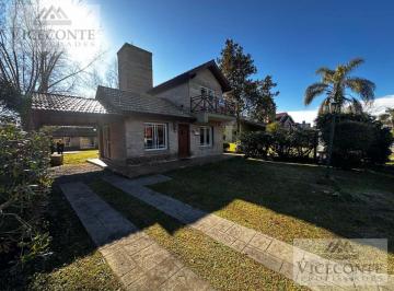 Casa de 3 ambientes, Chascomús · Casa 114 m² Country Golf Club Chascomús. Av Juan Manuel de Rosas, Chascomús, Buenos Aires