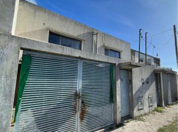 Casa de 4 ambientes, La Plata · Duplex en Alquiler2 Dorm.ubicado en Calle 96 E/ 6 y 7