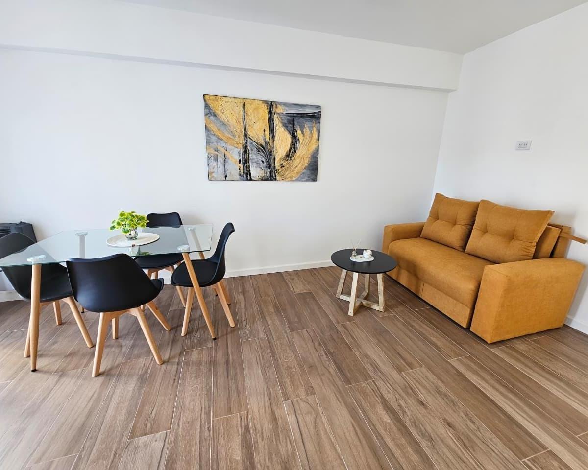 Venta | departamento de 2 ambientes totalmente reciclado | zona plaza colón