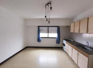 Departamento de 2 ambientes, Avellaneda · Departamento de 2 Ambientes en Sarandí