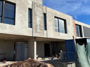 PH · 130m² · 3 Ambientes · 2 Cocheras · Duplex 2 Dorm Premium con Financiacion. Brisas de Manantiales